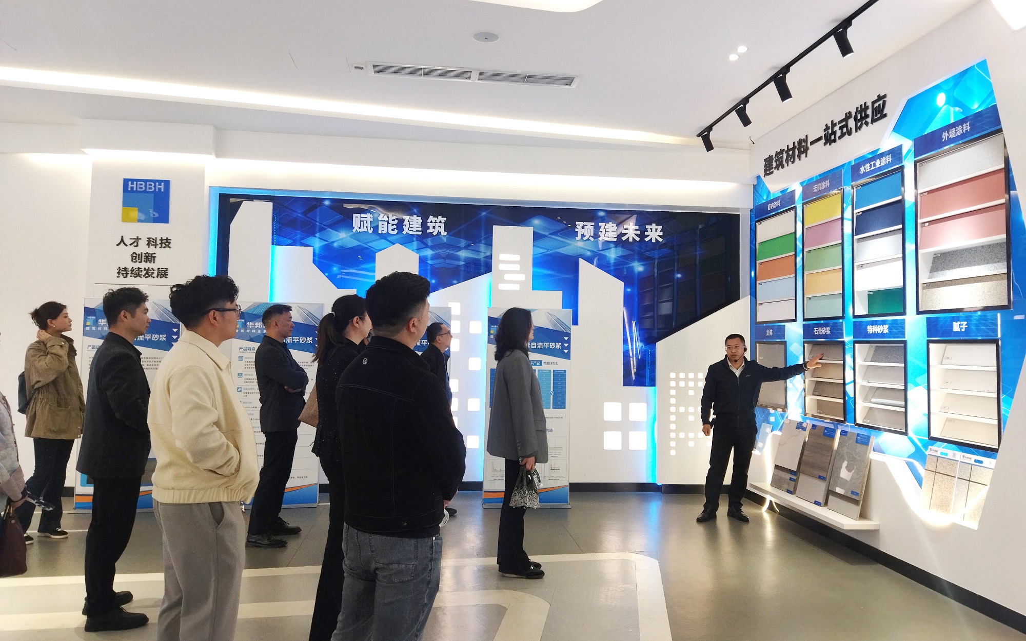 成都市青年企业家商会考察团莅临3499拉斯维加斯参观交流